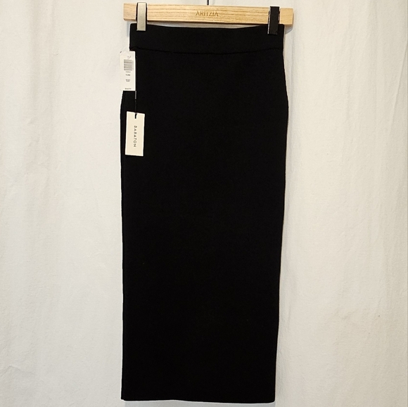 🇨🇦 Aritzia - Babaton Sculpt Tube Skirt - Picture 2 of 15